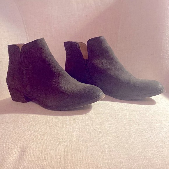 Splendid Hamptyn Suede Booties | Color: Smoke | Women Size 8.5 - Picture 2 of 9